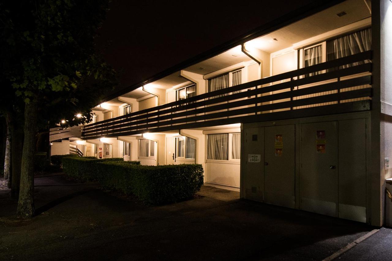 Campanile Reims Sud - Bezannes Hotel Exterior foto